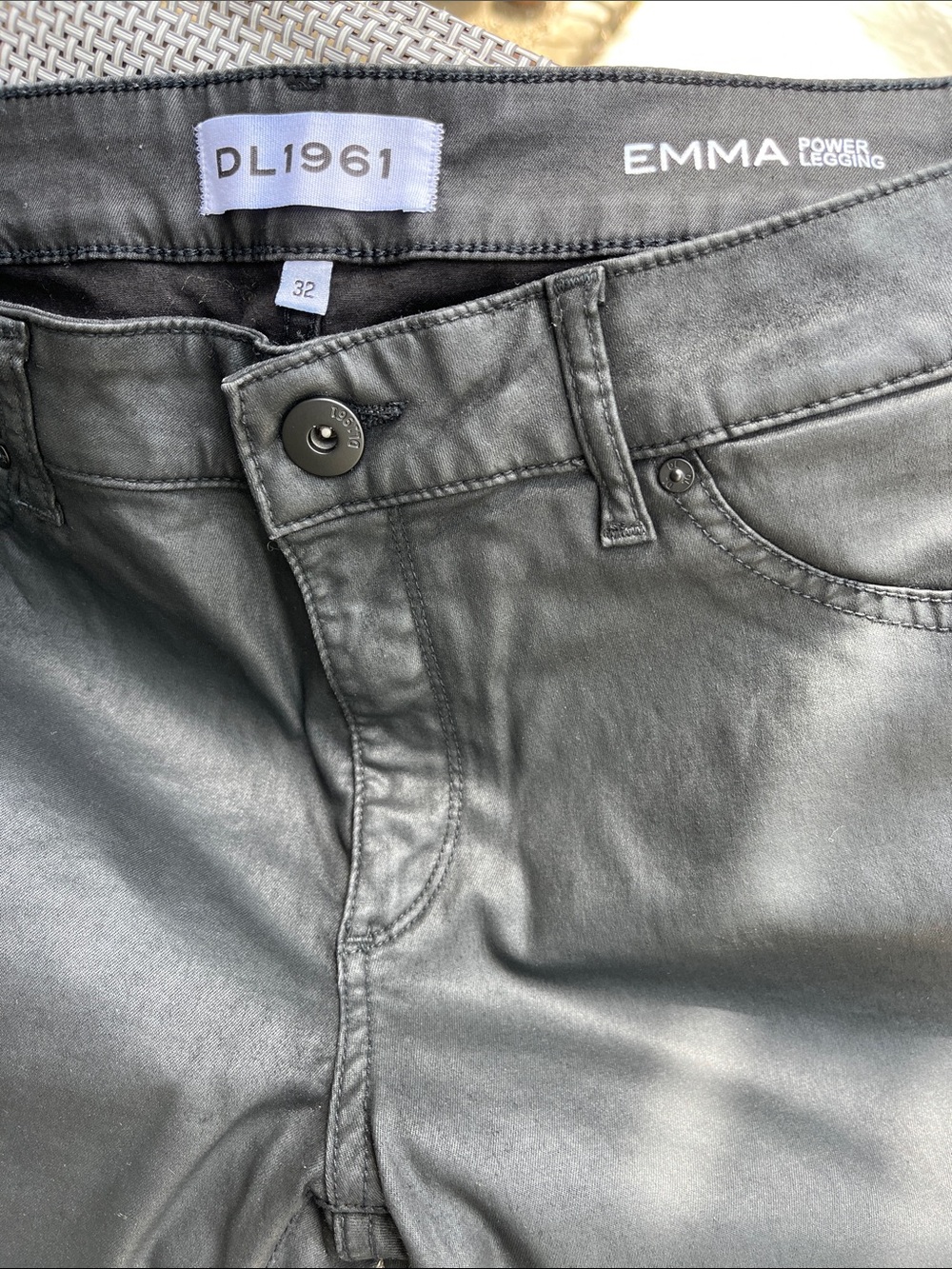 NWOT DL1961 Emma Power Legging Jeans in Black Coated Finish Size 12